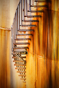 Storage Tank by Roy Cernohorsky, Bronze, Salon 2014